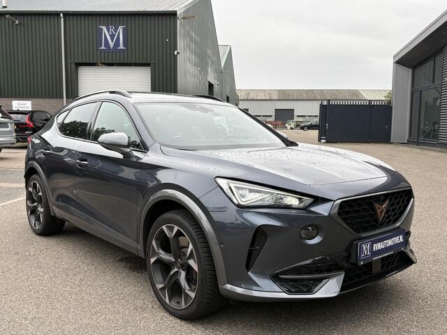 Cupra Formentor 1.4 e-Hybrid VZ Performance VAN: € 32.900,- VOOR: 29.440,- UW HERFSTVOORDEEL: 3.460,- 245 PK | PLUG-IN-HYBRIDE | MEMORY | PANORAMADAK | 360° CAMERA | STOEL- & STUURVERWARMING | DODEHOEK | RIJKLAARPRIJS INCL. 12 MND BOVAG GARANTIE
