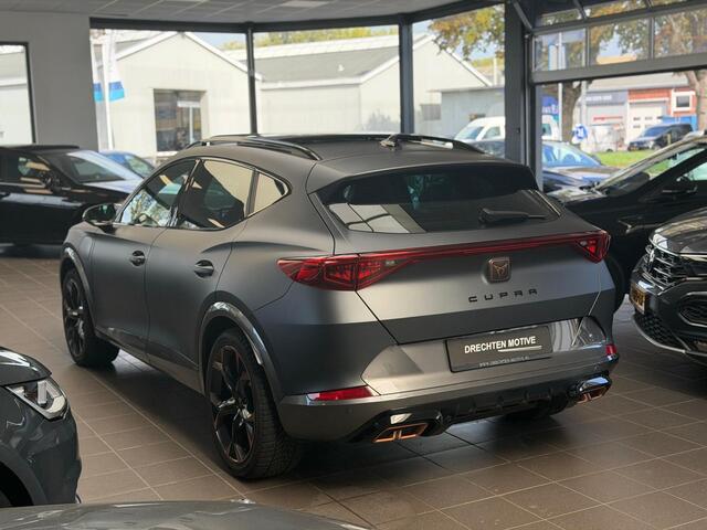 Cupra Formentor 1.4 TSI e-Hybrid vz / pano / camera / CarPlay /