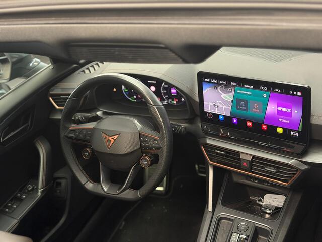 Cupra Formentor 1.4 TSI e-Hybrid vz / pano / camera / CarPlay /
