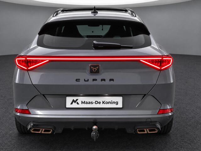 Cupra Formentor 1.4e-Hybrid 180kW/245PK VZ · Panoramadak · Trekhaak · 360°Camera + Parkeersensoren