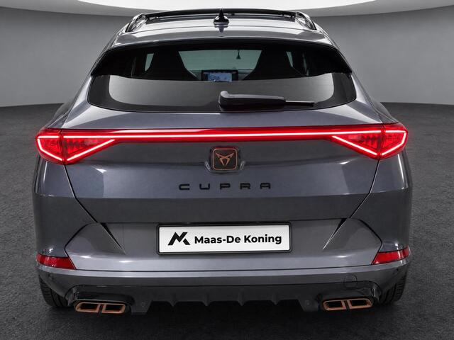Cupra Formentor 1.4e-Hybrid 180kW/245PK VZ · Panoramadak · Camera · Navigatie · Apple/Android Car Play · Stuur -& Stoelverwarming · Elektrische stoelverstelling ·