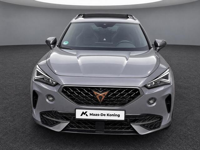 Cupra Formentor 1.4 245pk DSG e-Hybrid VZ Performance · Panoramadak · 360 Camera · Wegklapbare Trekhaak · Stoel-&Stuurverwarming · 19'' Inch ·