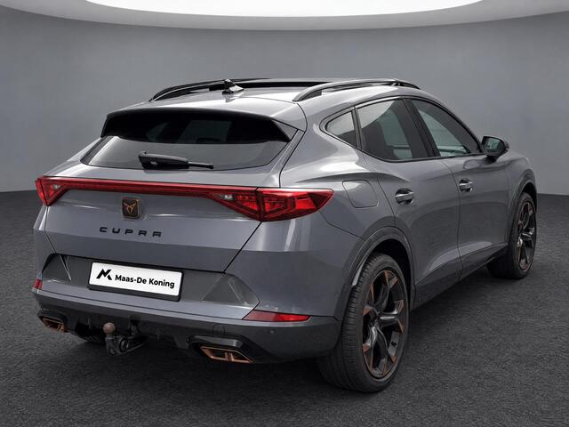 Cupra Formentor 1.4 245pk DSG e-Hybrid VZ Performance · Panoramadak · 360 Camera · Wegklapbare Trekhaak · Stoel-&Stuurverwarming · 19'' Inch ·