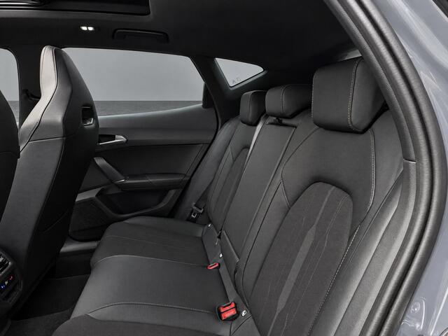 Cupra Formentor 1.4 245pk DSG e-Hybrid VZ Performance · Panoramadak · 360 Camera · Wegklapbare Trekhaak · Stoel-&Stuurverwarming · 19'' Inch ·