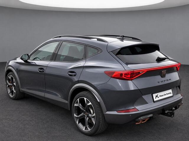 Cupra Formentor 1.4e-Hybrid 180kW/245PK VZ · Panoramadak · Trekhaak · Camera + Parkeersensoren · Apple/Android Car Play ·