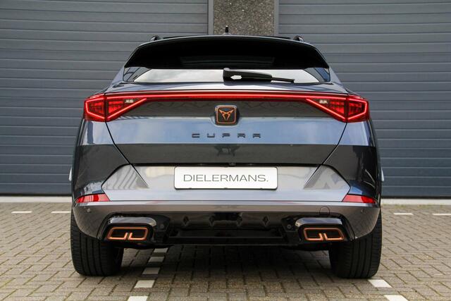 Cupra Formentor 1.4 e-HYBRID 245PK VZ DSG Panorama dak | Cupra stuurwiel | Groot display | 360 camera - alle camera's | Keyless entry | Vol in de opties | Dealer onderhouden | 1e lak | BTW! – foto 7
