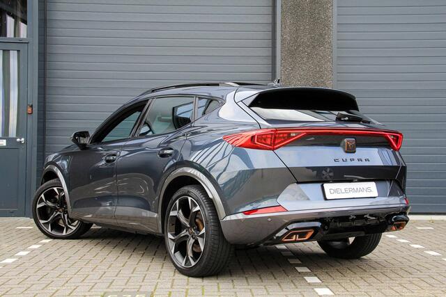 Cupra Formentor 1.4 e-HYBRID 245PK VZ DSG Panorama dak | Cupra stuurwiel | Groot display | 360 camera - alle camera's | Keyless entry | Vol in de opties | Dealer onderhouden | 1e lak | BTW! – foto 8