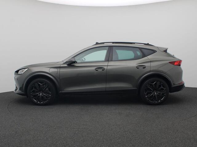 Cupra Formentor 1.4 e-Hybrid VZ Tribe Edition 245PK DSG Panoramadak, Trekhaak, Memorystoel, Matrix LED Verlichting, 19" LM Velgen, Keyless, Side Assist, 360gr. Camera – foto 2