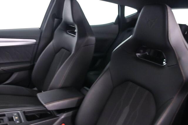 Cupra Formentor VZ Performance 1.4 TSI eHybrid 245pk DSG Automaat Trekhaak, LED matrix koplampen, Elektrische achterklep, Adaptive cruise control, Achteruitrijcamera – foto 4