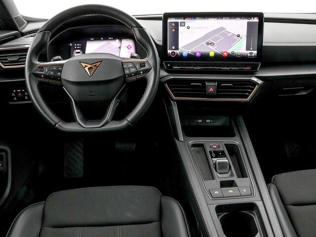 Cupra Formentor 1.4 TSI e-Hybrid 204pk DSG Essential Limited · Panoramadak · Camera · Elek. Achterklep · Apple/Android Car Play · Keyless ·