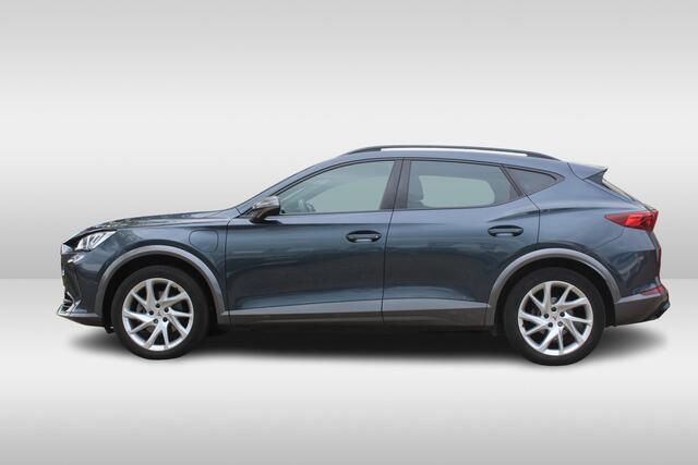 Cupra Formentor 1.4 TSI e-Hybrid Essential Apple Carplay/Android Auto l Voorstoelen verwarmd l Keyless entry / start l stuur verwarmd