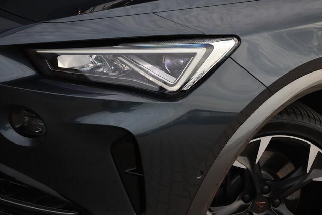 Cupra Formentor 1.4 e-Hybrid VZ Performance | ACC | Camera | 19 Inch |