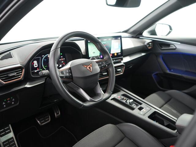 Cupra Formentor 1.4 e-Hybrid VZ Performance | Travel assist | Pano | Dodehoeksensor | Stoelverwarming | DCC | Memory | SOH 92.1% |