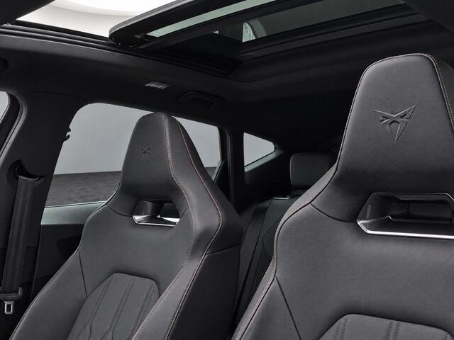 Cupra Formentor 1.4e-Hybrid 180kW/245PK VZ · Panoramadak · Leder · Camera + Parkeersensoren · Apple/Android Car Play · – foto 8