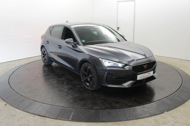 Cupra Leon 2415PK VZ Black Edition Camera 19Inch Virtual