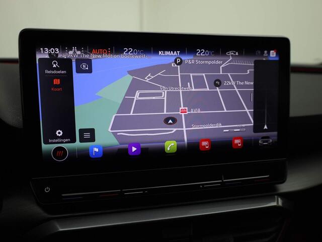 Cupra Leon 1.4e-Hybrid 150kW/204PK DSG · Navigatie · Stoel-& stuurverwarming · Parkeersensoren + Camera