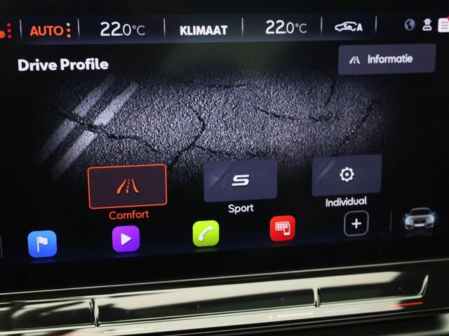 Cupra Leon 1.4 TSIeHybrid 150kW/204P PHEV DSG · Panoramadak · Parkeersensoren · Stoel- & stuurverwarming