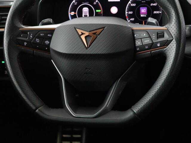 Cupra Leon 1.4 e-Hybrid VZ Business Panoramadak | LED | CarPlay | Sfeerverlichting | Stuur- en stoelverwarming | Camera | Adaptive Cruise | Dodehoek Detectie | LMV