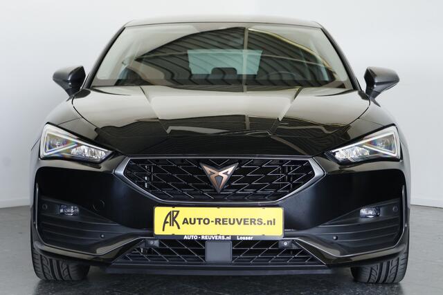 Cupra Leon 1.5 eTSI / LED / Navi / CarPlay / ACC