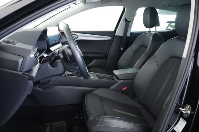 Cupra Leon 1.5 eTSI / LED / Navi / CarPlay / ACC