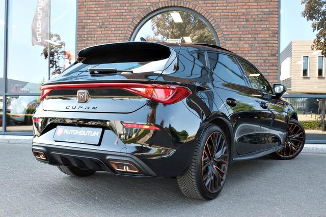 Cupra Leon 1.4 e-Hybrid VZ Copper Edition Panoramadak, Leder, ACC, Achteruitrijcamera