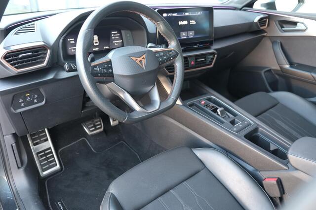 Cupra Leon 1.4 e-Hybrid VZ Performance | Adaptieve Cruise Control | Apple Carplay/Android Auto | DAB | Verwarmde Sportstoelen | Achteruitrijcamera |