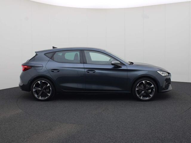 Cupra Leon 1.4 e-Hybrid 204pk DSG · Keyless · Camera · Apple/Android Car Play · Side Assist · Parkeerassistent · Navigatie · ACC · 18''Velgen · TOPDEAL