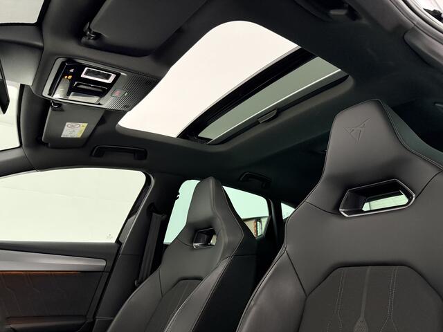 Cupra Leon 1.4 e-Hybrid 245PK VZ Performance Pano Camera Carplay LED Sfeerverl. Virtual Navigatie Cruise Clima PDC 19''LMV
