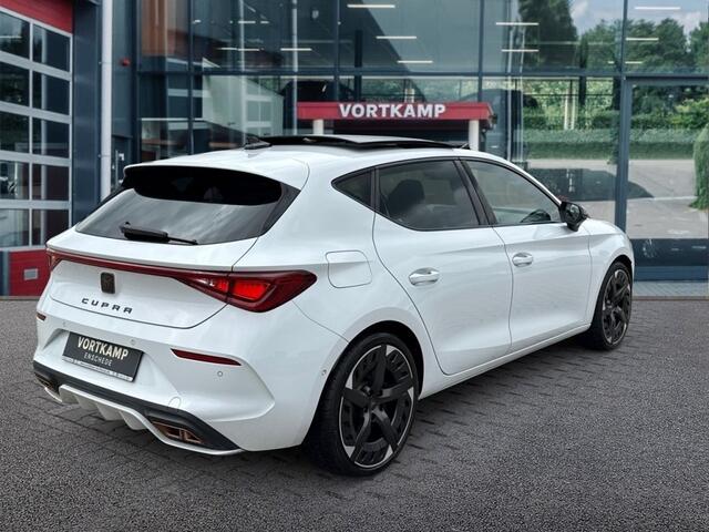 Cupra Leon 1.4 TSI DSG VZ E-HYBRID PANO-DAK/CAMERA/MEMORY/NAVI/ACC/STOELVERW