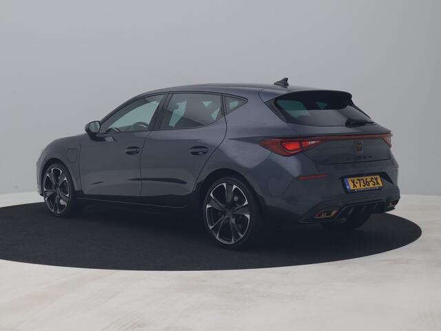 Cupra Leon 1.4 e-Hybrid VZ Business | PANO | CAMERA | ADAPTIVE | STOEL- EN STUURVERW.