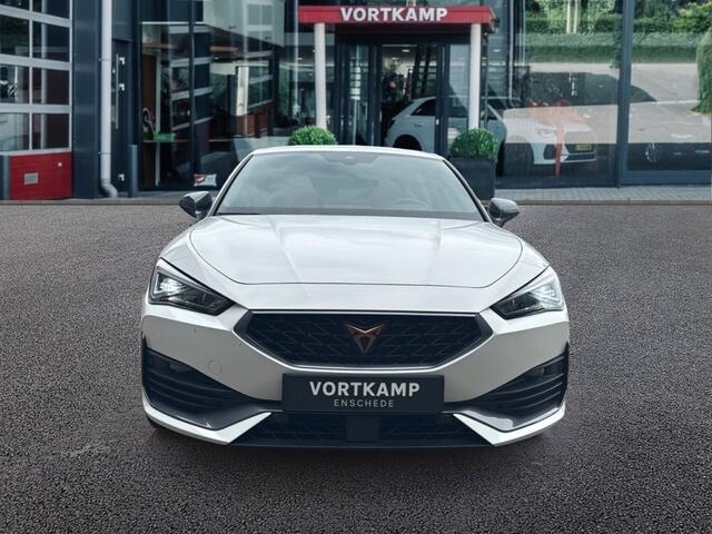 Cupra Leon 1.4 TSI DSG E-HYBRID CAMERA/MEMORY/NAVI/CARPLAY/ACC/STOEL-STUURVERW