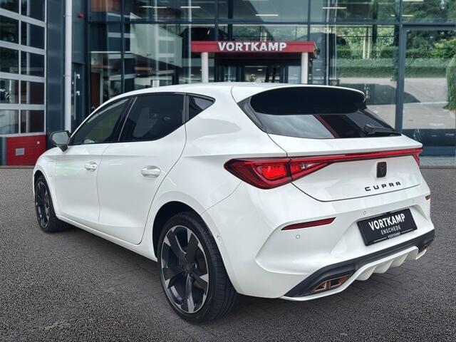 Cupra Leon 1.4 TSI DSG E-HYBRID CAMERA/MEMORY/NAVI/CARPLAY/ACC/STOEL-STUURVERW