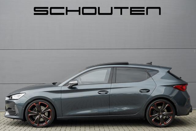 Cupra Leon CUPRA 2.0 TSI 301PK Pano Leder Beats CarPlay Camera