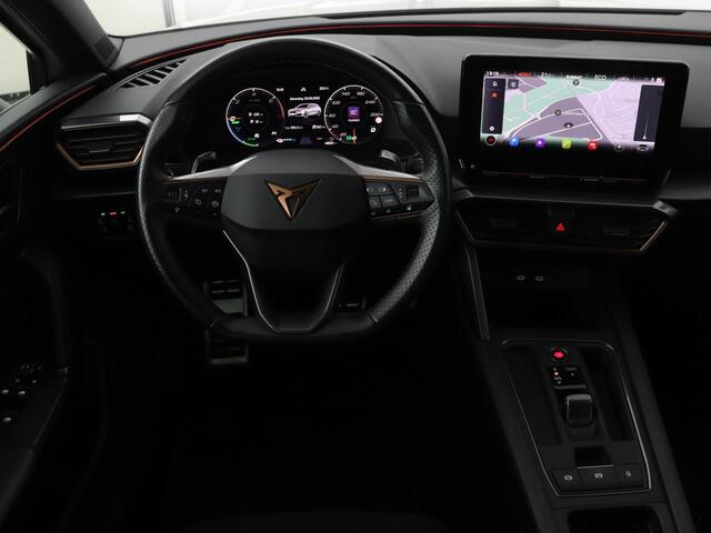 Cupra Leon 1.4 e-Hybrid | Camera | Adaptive cruise | Stuurverwarming | Navigatie | Sfeerverlichting | Keyless | Full LED | PHEV