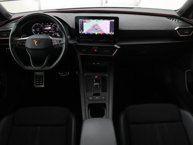 Cupra Leon 1.4 e-Hybrid | Camera | Adaptive cruise | Stuurverwarming | Navigatie | Sfeerverlichting | Keyless | Full LED | PHEV