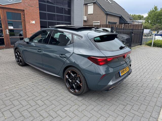 Cupra Leon 1.5 TSI e-Hybrid Business | Pano | DCC | Kuipstoel