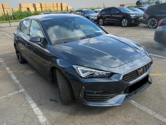 Cupra Leon 1.4 e-Hybrid Essential Limited | Wordt verwacht | A. cam | Cruise control | PDC |