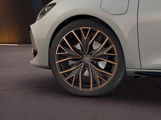 Cupra Leon 1.4 E-HYBRID Business Bestel met hoge korting!