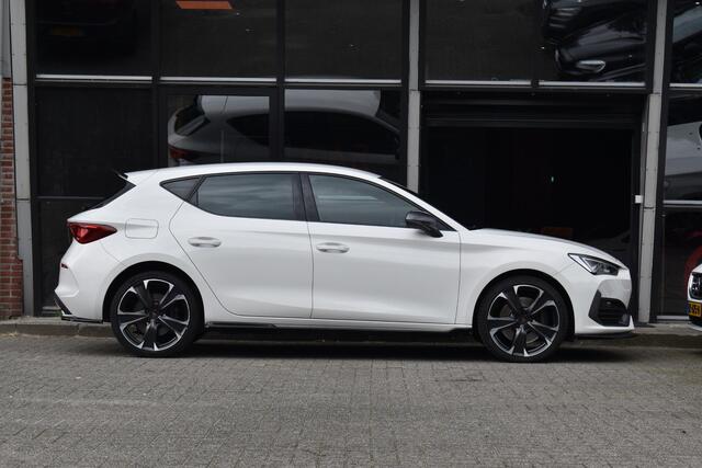 Cupra Leon 1.4 e-Hybrid VZ Business Lane Stuurvw ACC