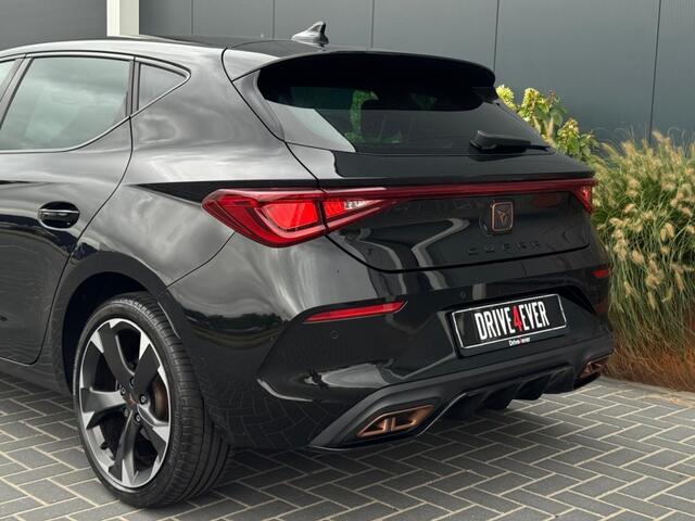 Cupra Leon 1.4 e-Hyb Black Ed. VZ 245pk NAVI ACC ECC PDC LEDER SPORTVELGEN