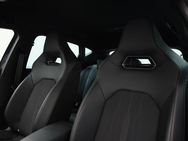 Cupra Leon 1.4e-Hybrid 150kW/204PK VZ DSG · Navigatie · Apple/Android Car Play · Camera + Parkeersensoren