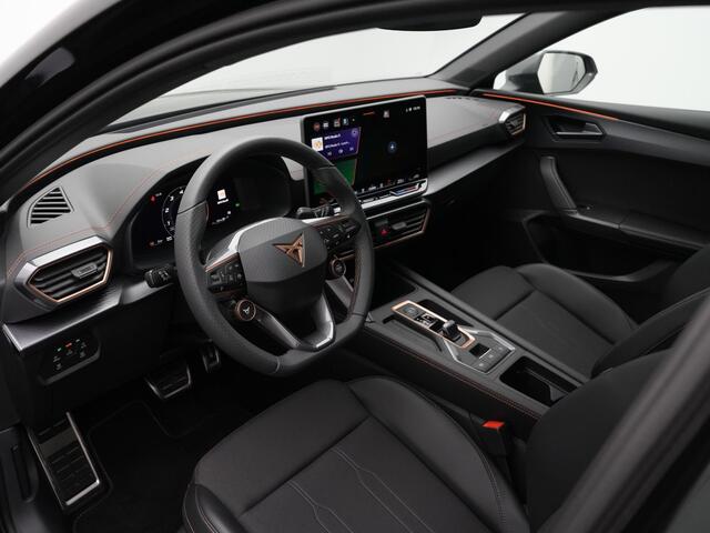 Cupra Leon 1.5 TSI 204 pk DSG e-Hybrid Business | Achteruitrijcamera | Navigatie | Adaptive Cruise | Keyless