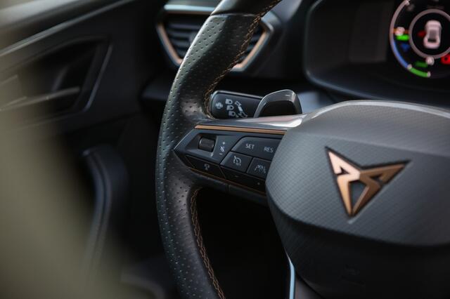 Cupra Leon Leon 1.4 e-HYBRID VZ OPF (EURO 6d)