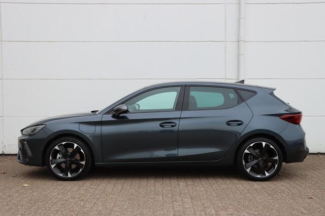 Cupra Leon 1.5 TSI eHybrid Business 204pk DSG6