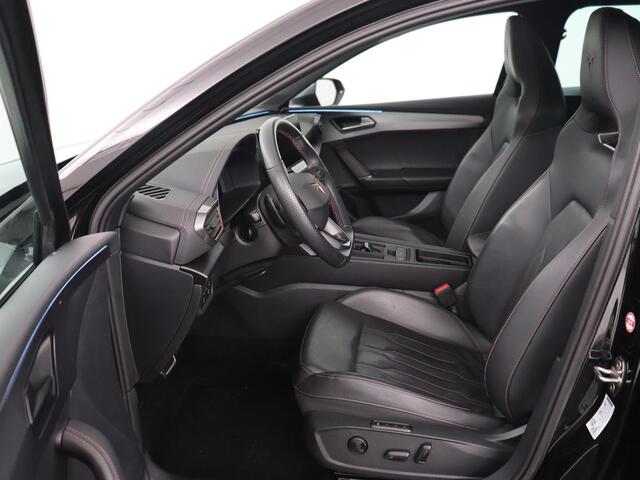 Cupra Leon 2.0 TSI | 300pk | Panoramadak | Leder | Stoelverwarming | Carplay | Camera | Adaptive cruise | Navigatie | 19'' | Sfeerverlichting | Memory | Keyless | Sportstoelen