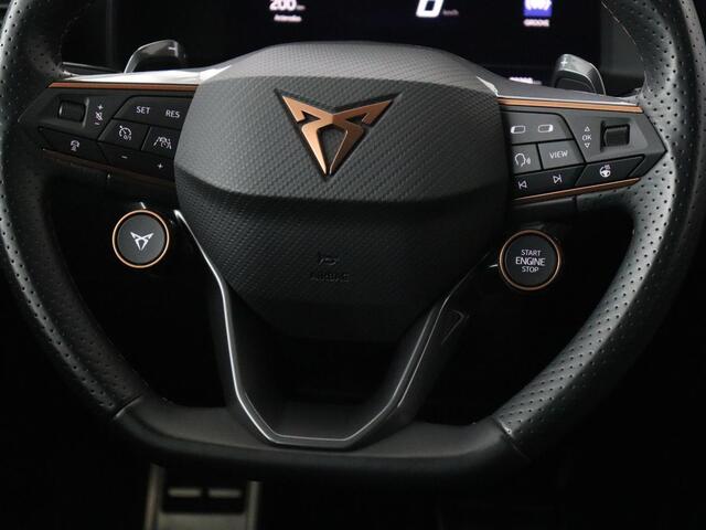 Cupra Leon 2.0 TSI | 300pk | Panoramadak | Leder | Stoelverwarming | Carplay | Camera | Adaptive cruise | Navigatie | 19'' | Sfeerverlichting | Memory | Keyless | Sportstoelen