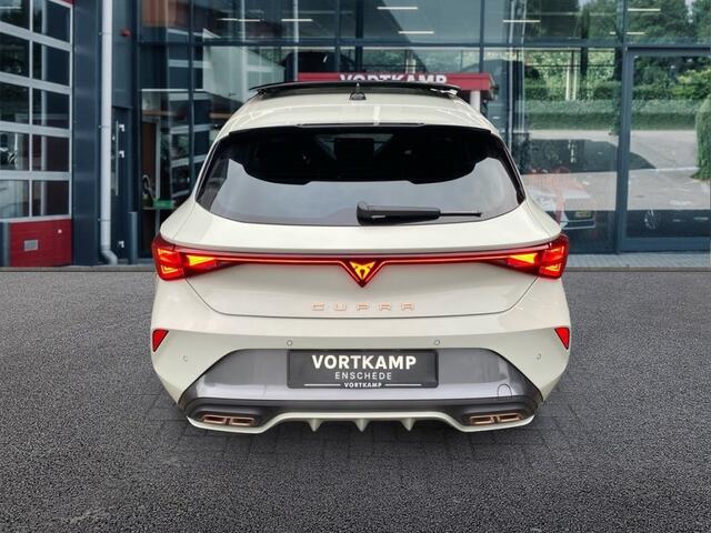 Cupra Leon 1.5 TSI e-Hyb VZ PANO.DAK/CAM./ACC/STOEL+STUURVERW./MEM.