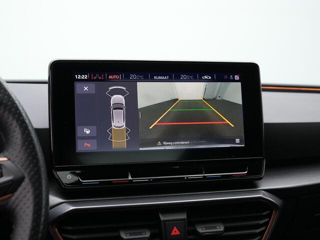 Cupra Leon 1.4 e-Hybrid 245 pk DSG | Adaptief sportonderstel | Stuur-/stoelverwarming | Achteruitrijcamera