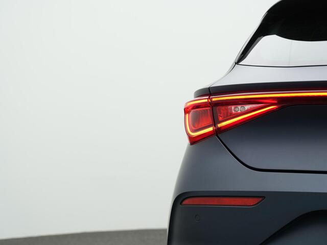 Cupra Leon 1.4 e-Hybrid 245 pk DSG | Adaptief sportonderstel | Stuur-/stoelverwarming | Achteruitrijcamera