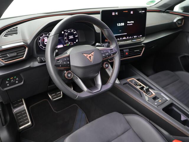 Cupra Leon 1.5 TSI e-Hybrid VZ Performance | 272 PK | SoH 100% | Panoramadak | Matrix LED koplampen | Adaptive cruise control | Sennheiser audio |